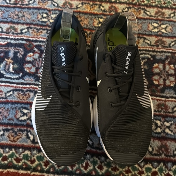NIKE AIR ZOOM SUPERREP 2 - Women’s Size 10 - Picture 6 of 7